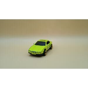 1990 Hot Wheels Car BMW 850i California Dreaming Yellow Diecast Klausner Tuning